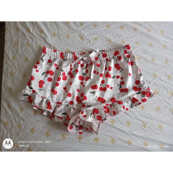 ADORE ME Satin Effect Cherry Ruffled Sleep Shorts White Size S - Picture 2 of 5